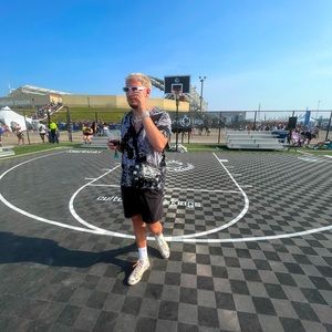 Meet your Posher, Kyle